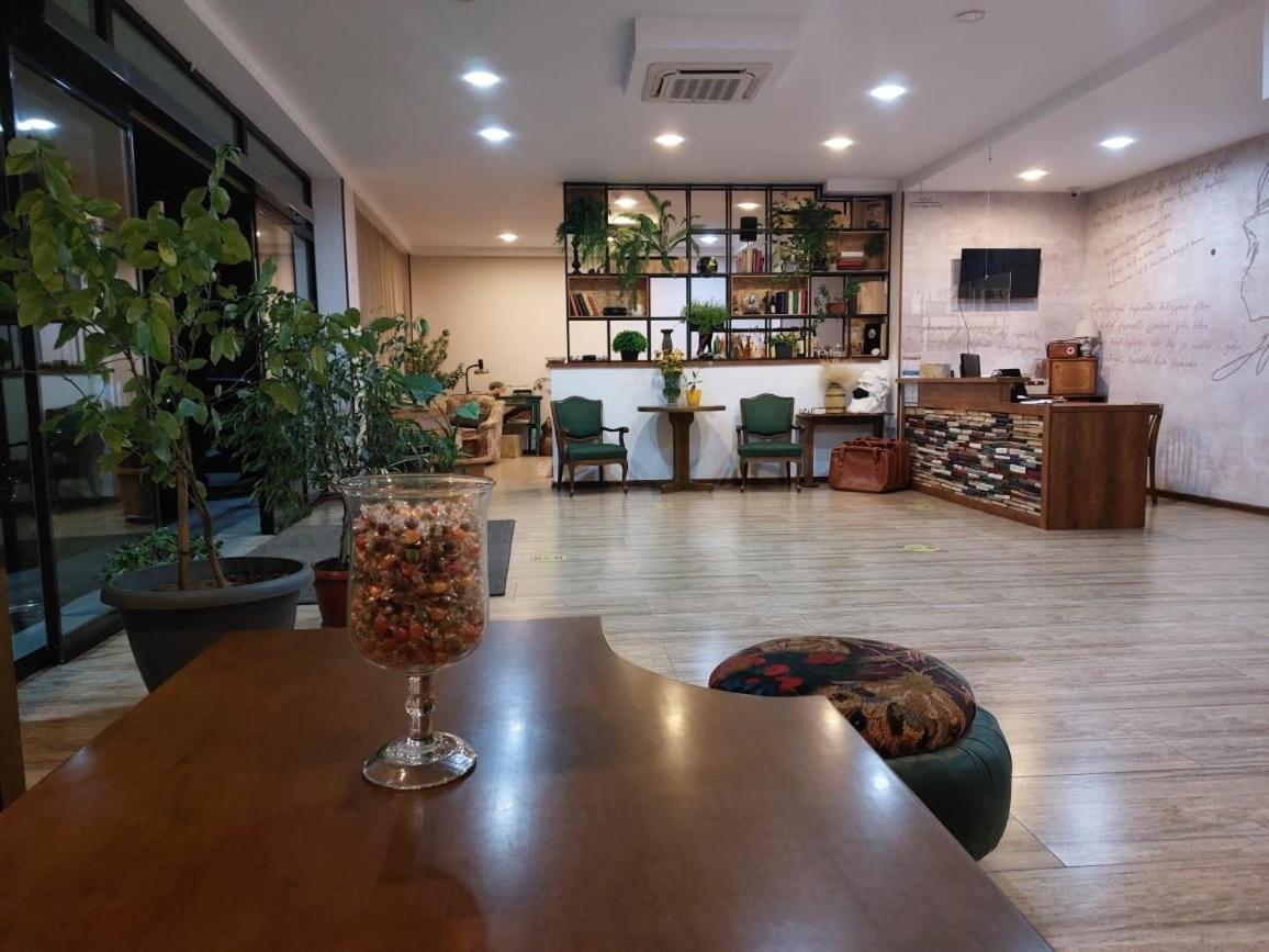 Gala Boutique Hotel Kutaiszi Kültér fotó
